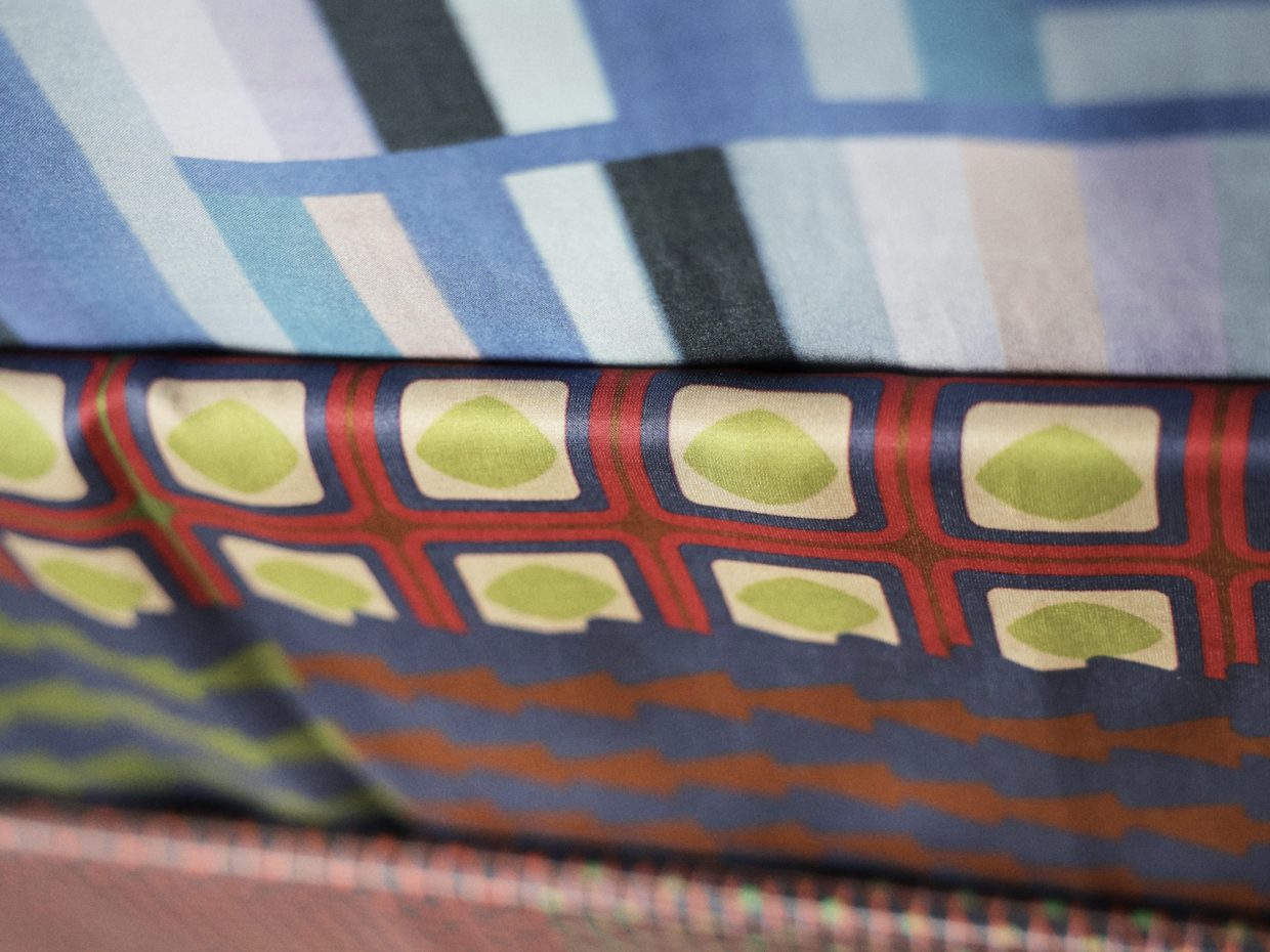 Textildesignerin Regina Pereto